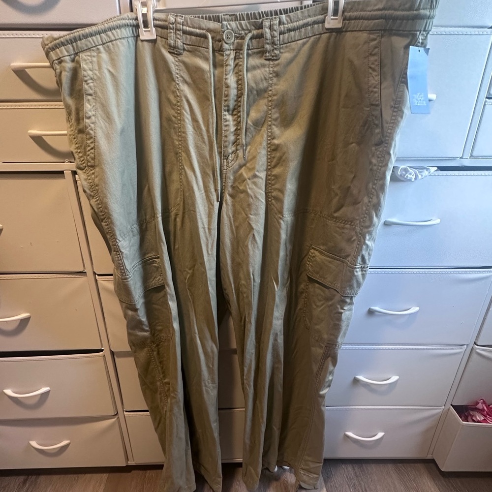 Target Men's Tan Cargo Pants
